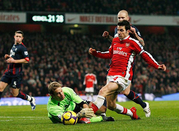 而身後的紅 而身後的紅