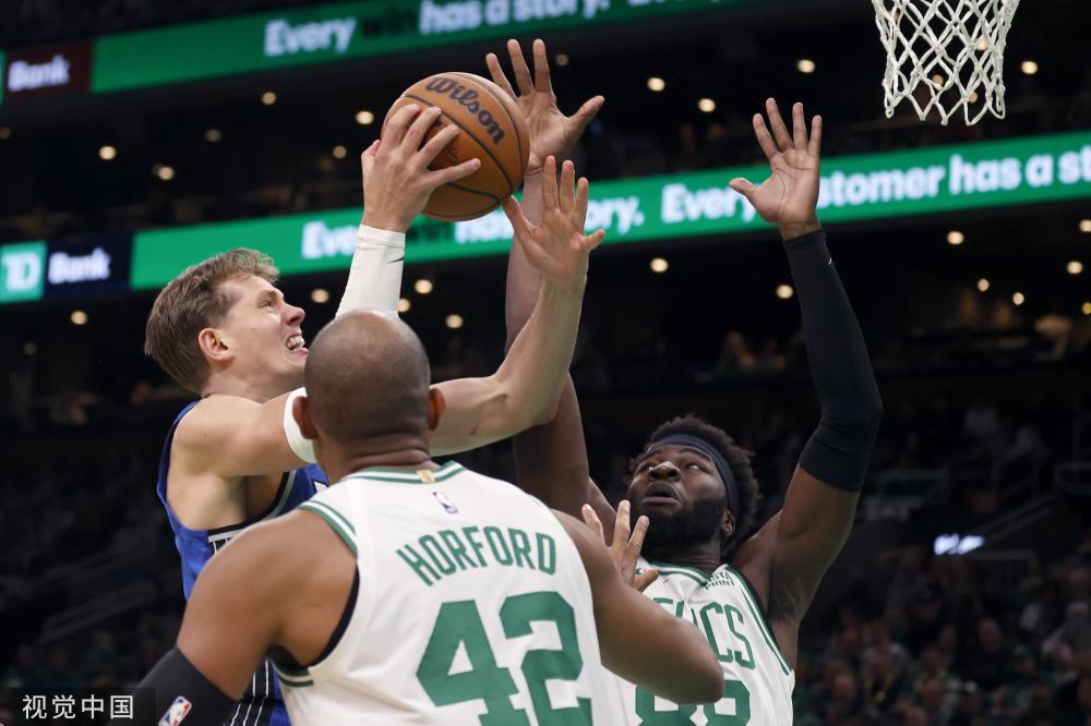 在球员的培 在球员的培